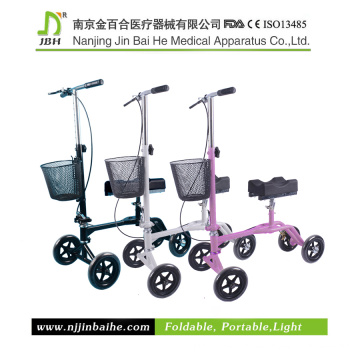 Scooter de acero de rodilla con la cesta de la compra